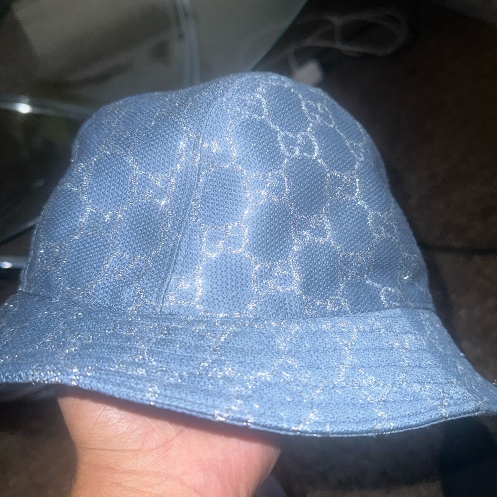 Gucci lamb skin bucket hat , perfect condition